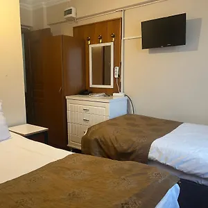 Szálloda Paris