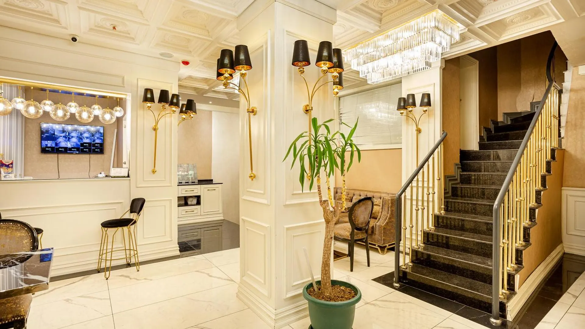 Santra Hotel Istanbul 2*,
